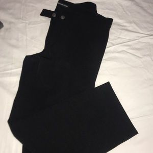 Ankle cropped pants